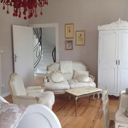 Le Manoir Bed & Breakfast Blanzac (Charente)