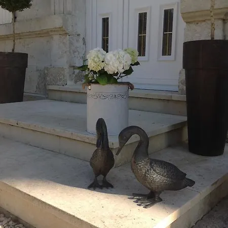 Bed & Breakfast Le Manoir